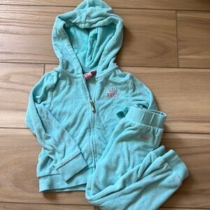 2t Juicy Couture terry jumpsuit